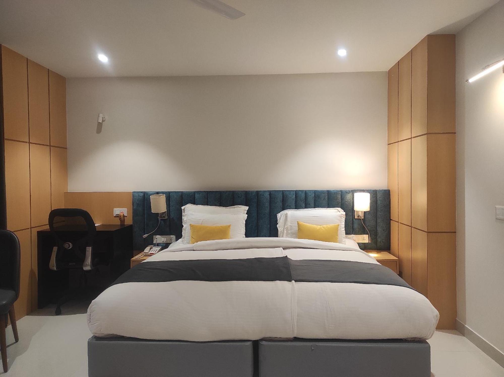 Clubway Grand A Boutique Hotel Jorhat Exterior photo